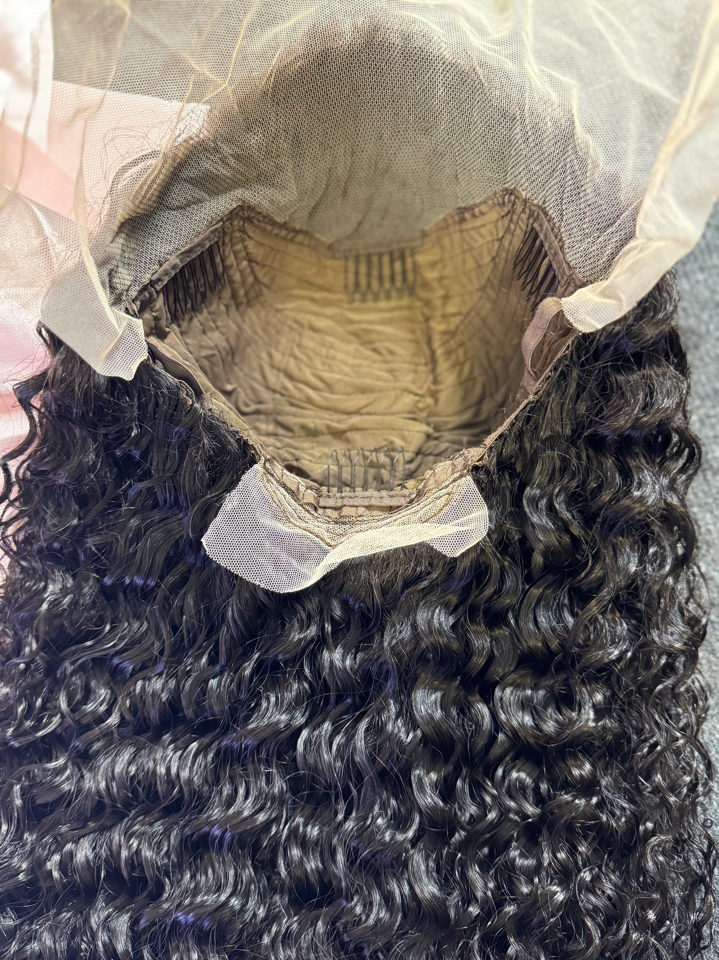 13*4 full frontal 180% density Kinky curl